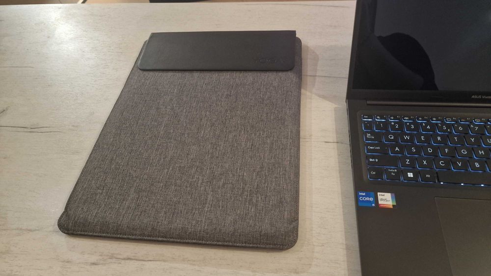 Лаптоп Asus Vivobook 16 инча OLED 3.2k (3200 x 2000), 120 Hz. X1605ZA