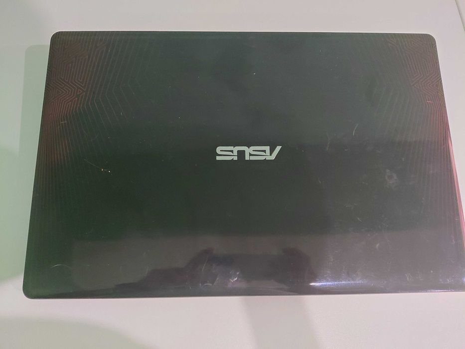 Asus K550VX Гейминг Лаптоп