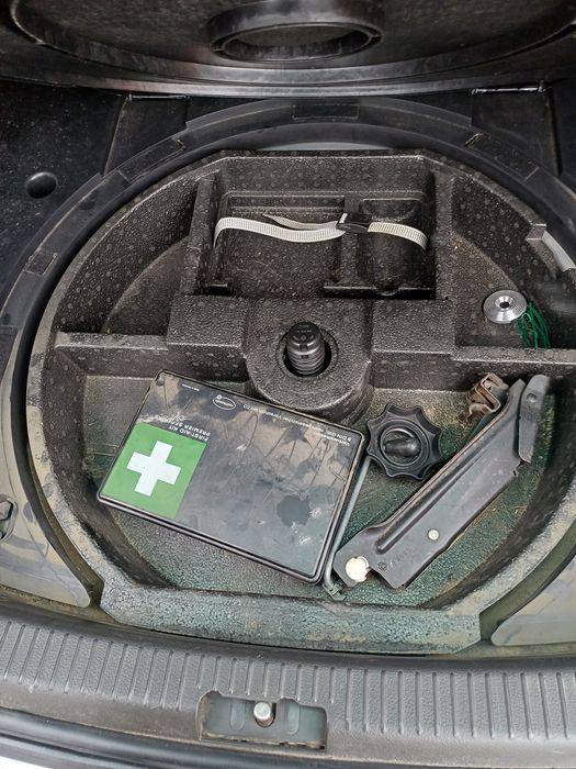 WV tyran 2.0   6ск 140 кс