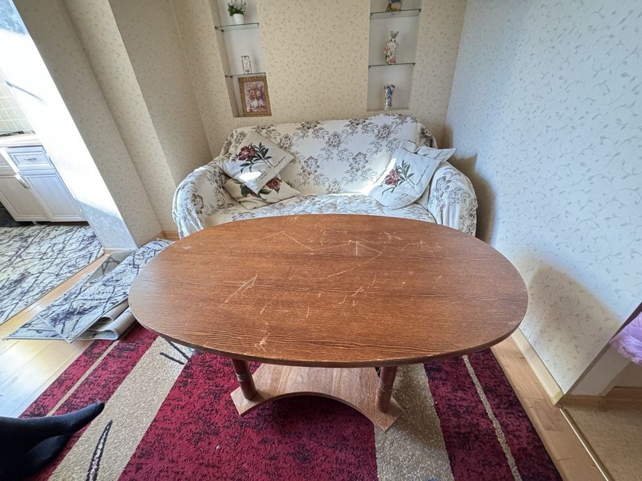 Журнальный столик