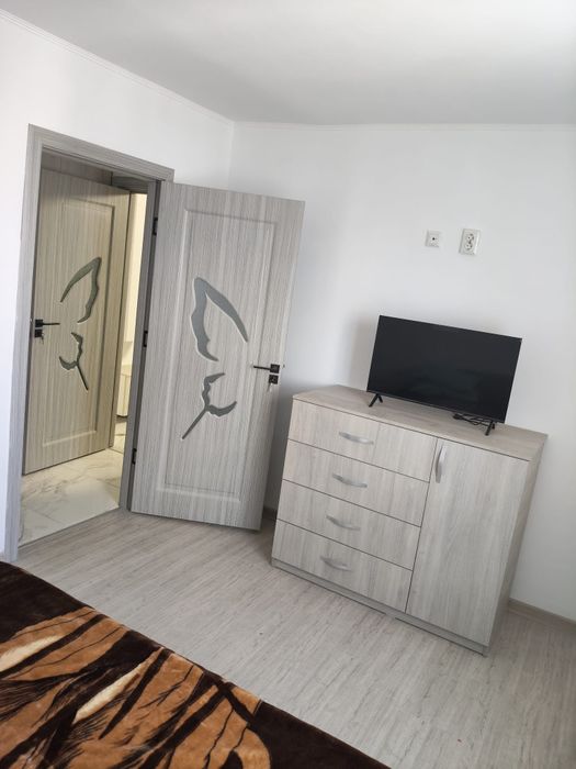 Se închiriază apartament 2 camere Micro 5