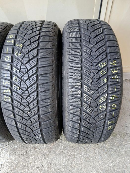 Зимни Гуми 235 60 18 Fulda 380лв. за четирите броя.