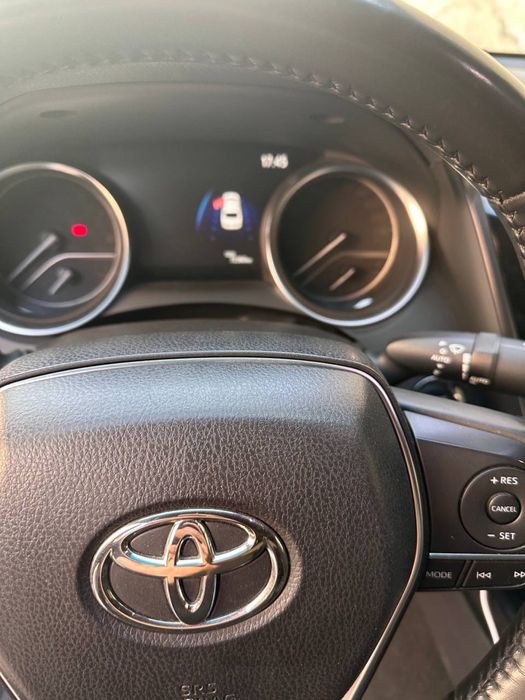 Tayota camry 2023