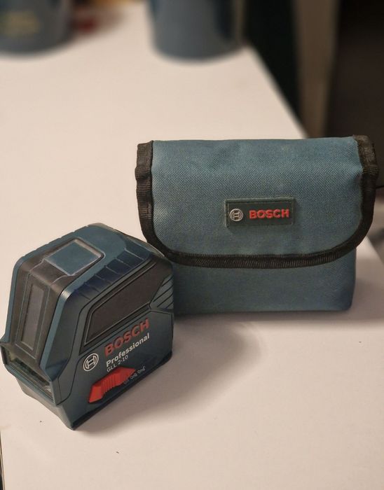 Nivela laser Bosch profesională autocalibrabila