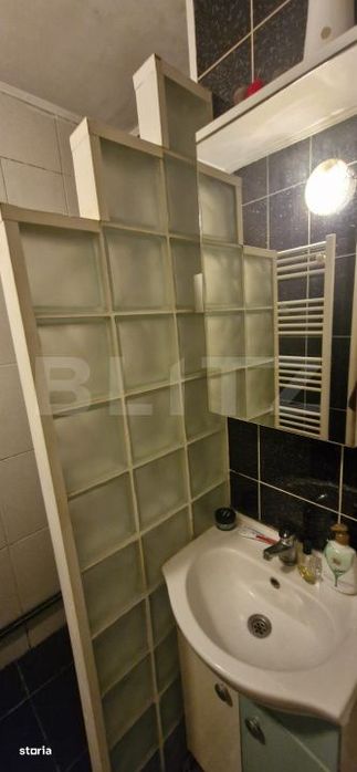 Apartament 2 camere, 31 mp, etaj 3, zona Targoviste - Micro 9