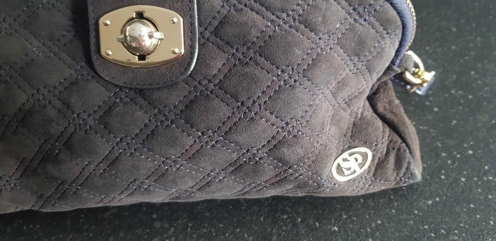 Продавам дамски чанти