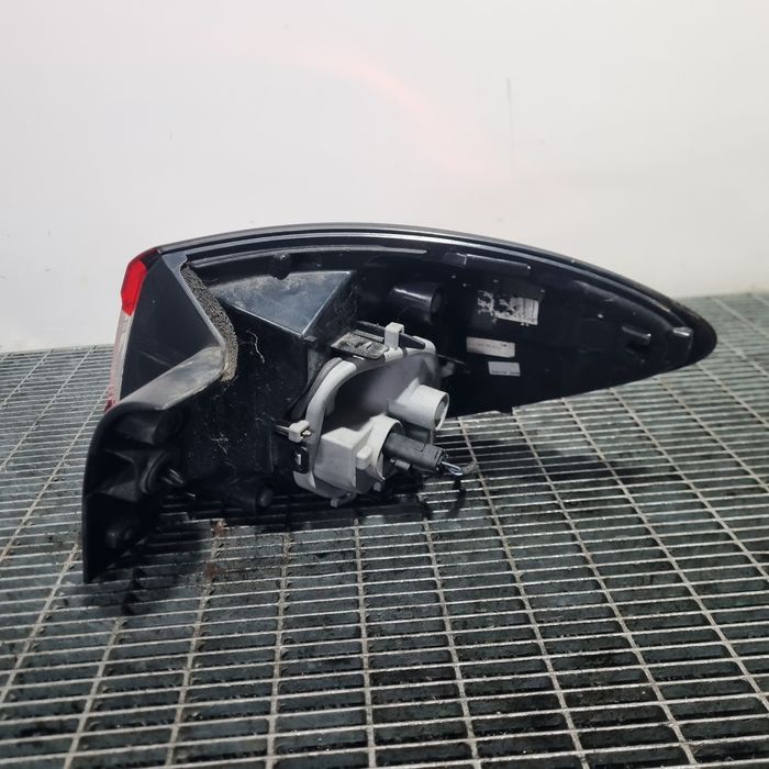 Ляв заден фар Renault Captur 2013 - 2017 SUV 4 врати