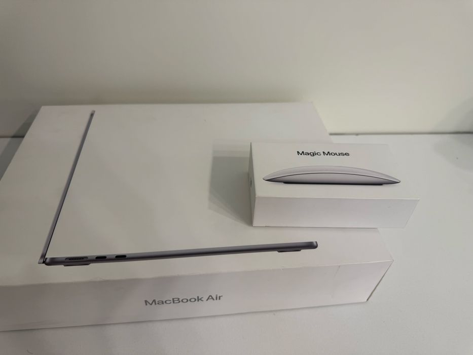 Продаю MacBook Air M2 13.6” 512 ГБ