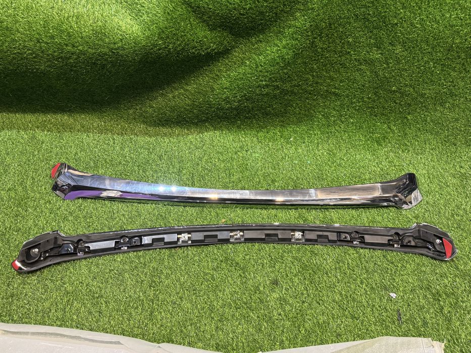 Молдинг капота прадо 150 для 13/17г