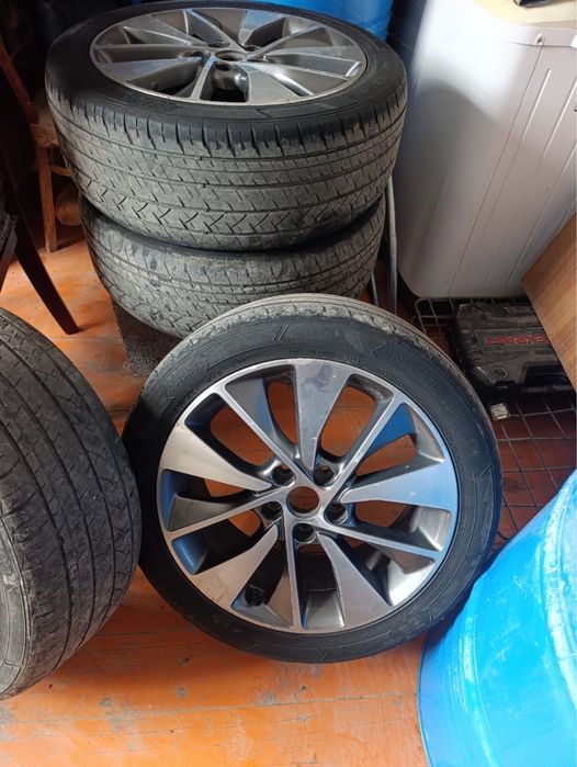 KIA диски с покрышками