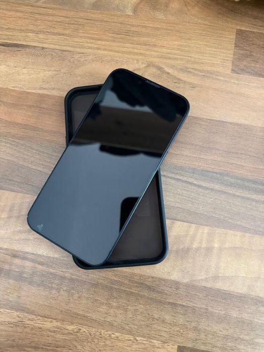 IPhone 14 varianta de baza