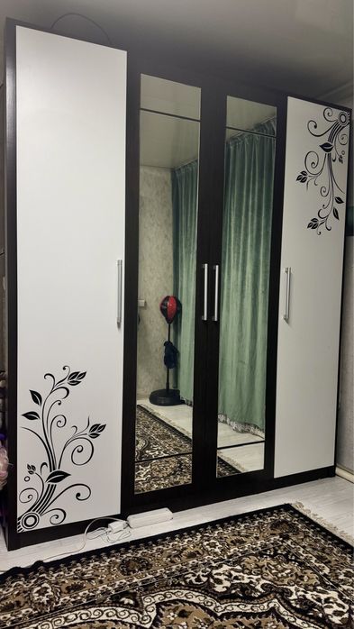 Продам шкаф в отличном состоянии