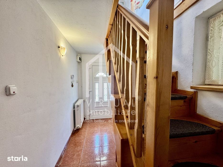 Apartament la casa, 3 camere, 77mp utili + pod (35mp) - Central