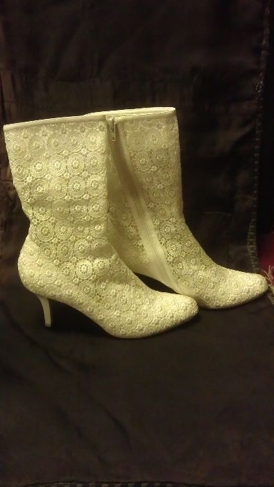 Туфли сапожки гипюрные