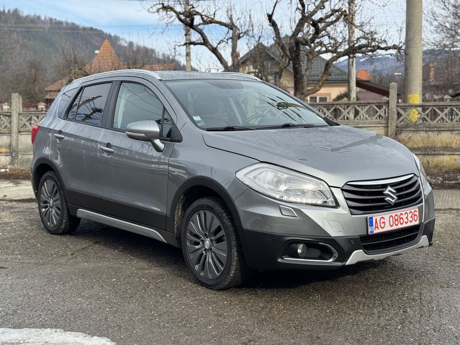 Suzuki SX4 S-Cross Panoramic Navi Clima Incalzire Scaune Led