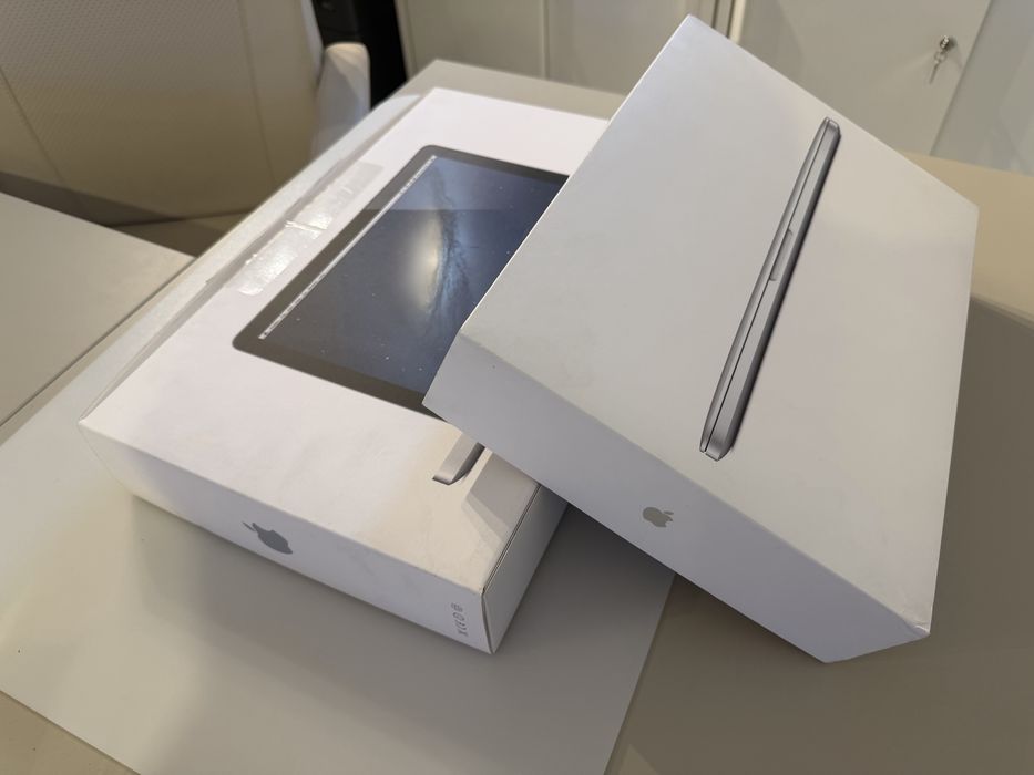 Продавам оригинални кутии Apple