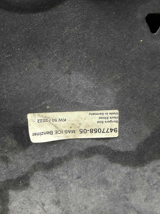 Scut motor plastic Bmw Seria 4 G26 Gran Coupe 9477058