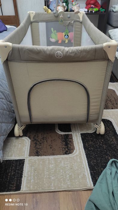 Продам манеж кровать