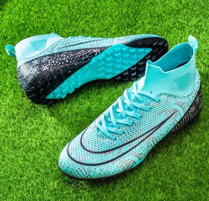 Narxi 300.000so'm holati vashe zo'r 1marta kiyilgan