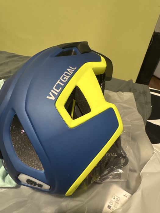 Casca protectiw bicicleta/trotineta etc. transp gratis olx