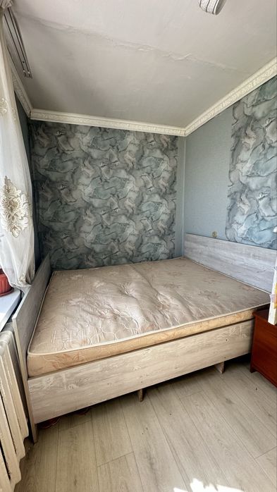 Продается кровать двух спальная