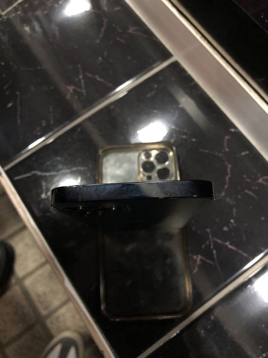 Ayfon 12 pro Dual sim  84% Ideal