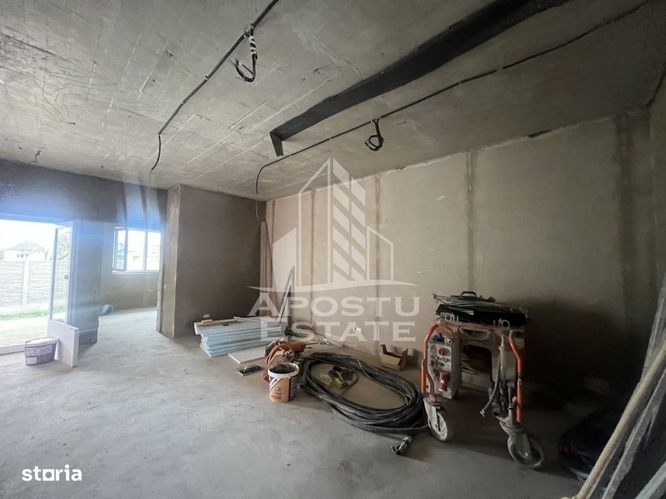 Duplex pe parter în Covaci Timis