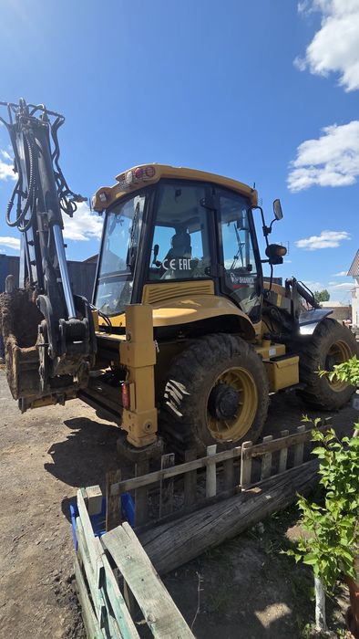 Трактор в хорошим состояний