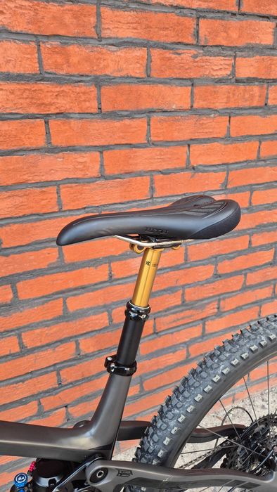 Електрически карбонов велосипед PIVOT SHUTTLE SL, TEAM XTR, FOX, XTR