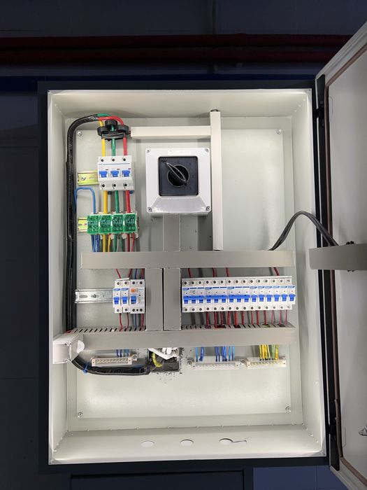 Elektrik xizmati Електрик Услуги 24/7 220/380