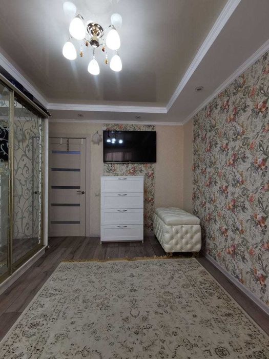 Продаётся 3 комн квартира