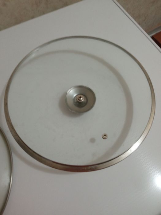 Продам крышки на сковороду или кастрюлю казанок