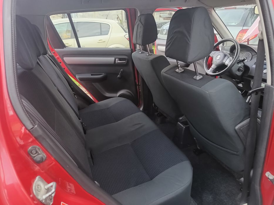 Vând Suzuki Swift 1,3i An fabricație 2008