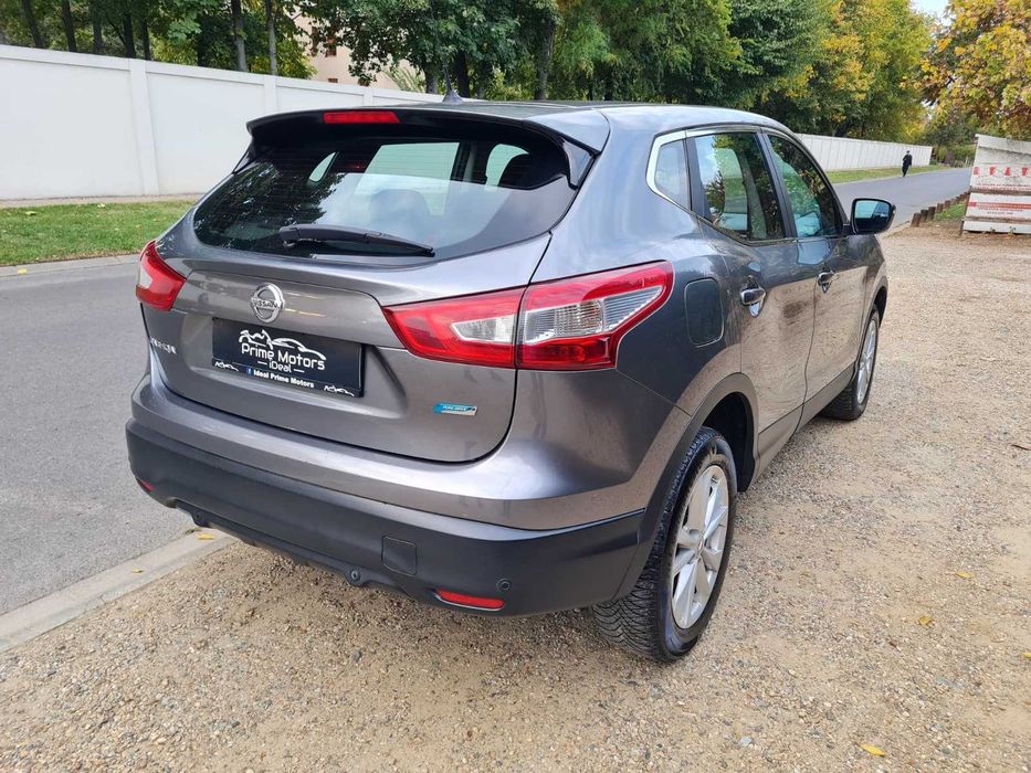 Nissan Qashqai 1.5 DCI 110CP, 2015, 166.000 km certificați, EURO5, încălzire în scaune, garanție motor+cutia de viteze, posibilitate vânzare în rate