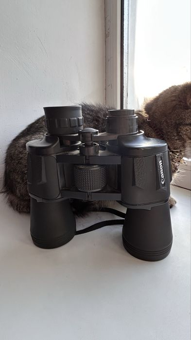 Продам бинокль срочно