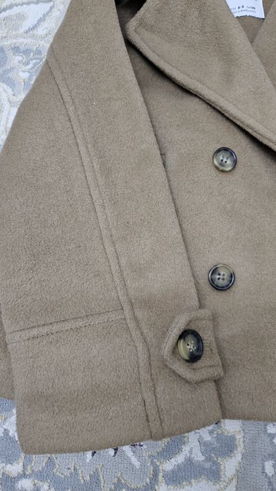 Продам полупальто фирма zara