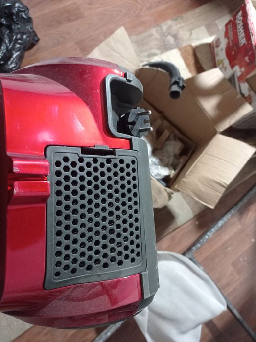 Пылесосы один работает с водой