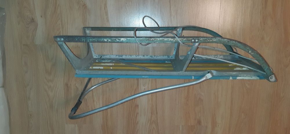 Продам в Петропавловске санки