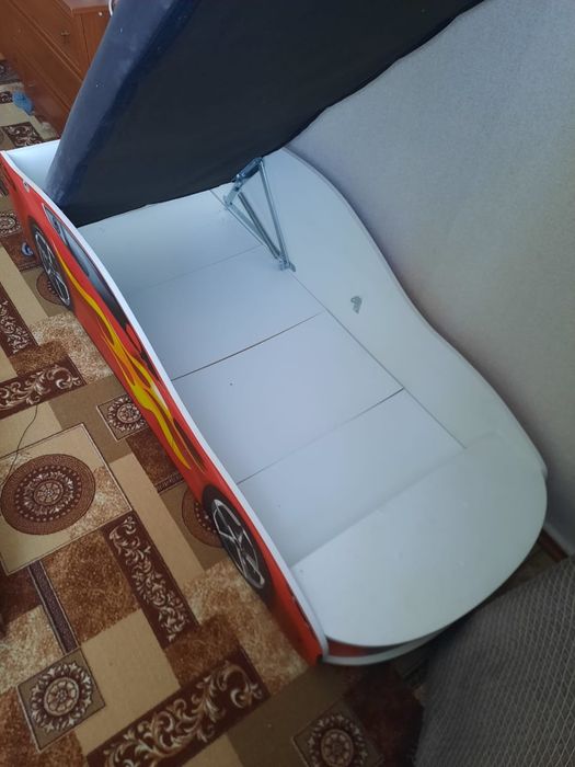 Продам детскую кровать