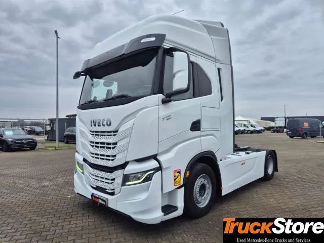 Iveco S-WAY Iveco S-WAY AS440