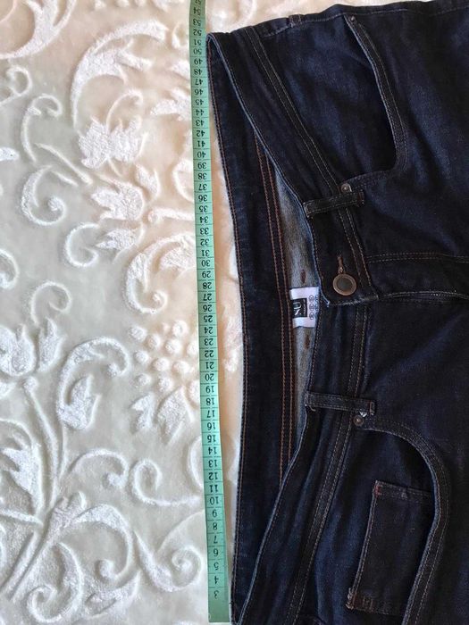 Vand blugi originali cu elastan_marimea 56