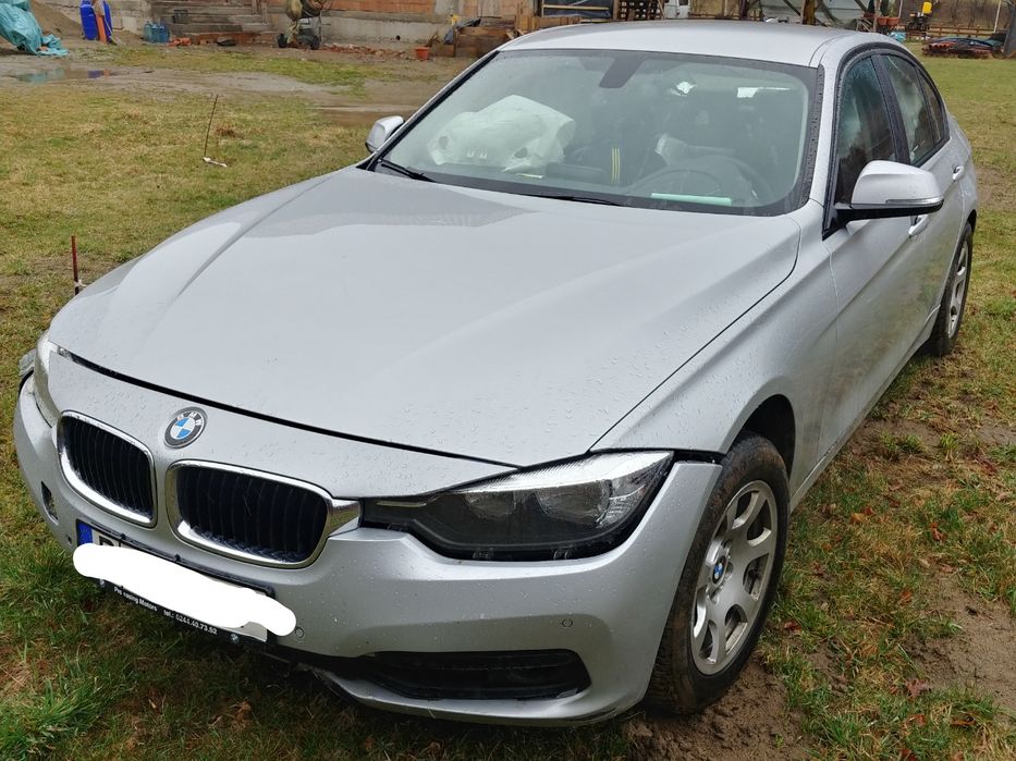 BMW F30 318d 150cp Euro6 AVARIAT