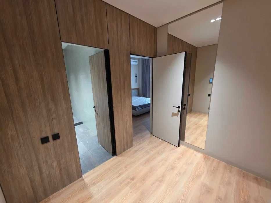 *Mirabad Avenue 3ком квартира в центре,Госпитальный,Гостиница Россия