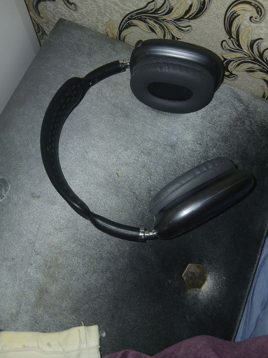 Наушник сатылады