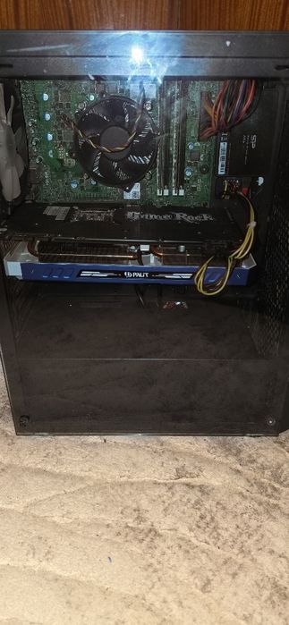 Компютър i7-6700 gtx 1080 16ram 16ram с 2 SSD-та