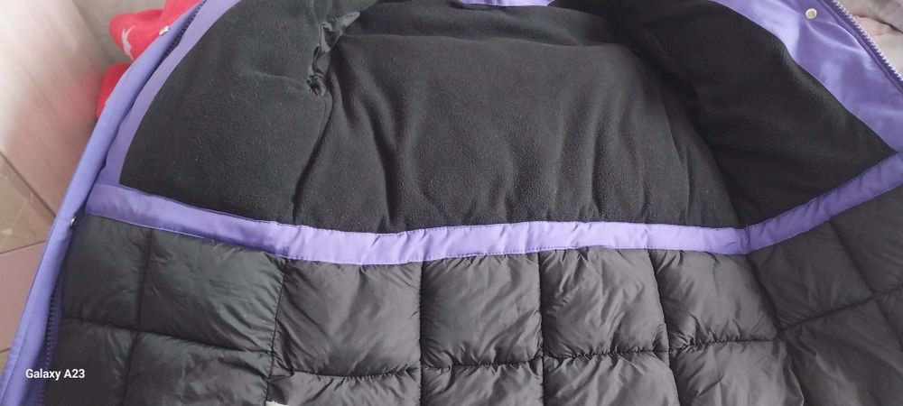 Продам зимнюю куртку