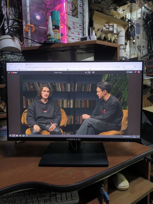 Монитор 24 дюйма