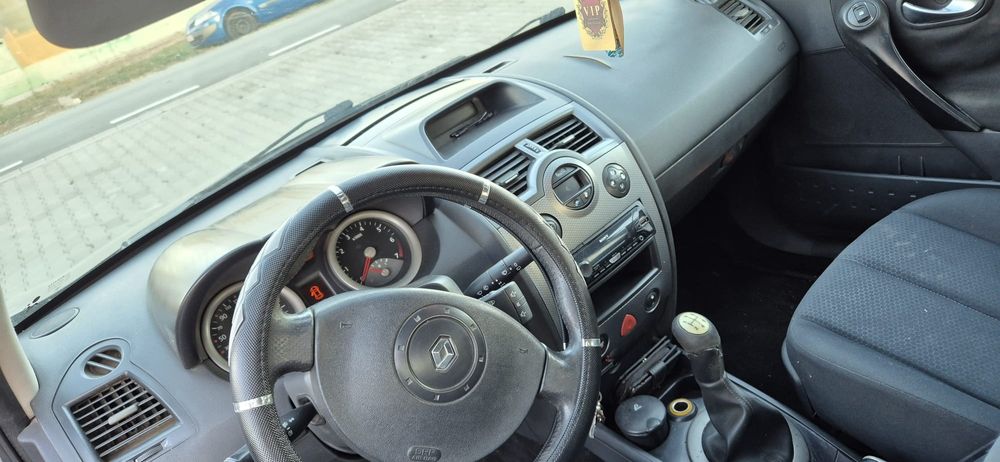 Renault Megane 2   1.6