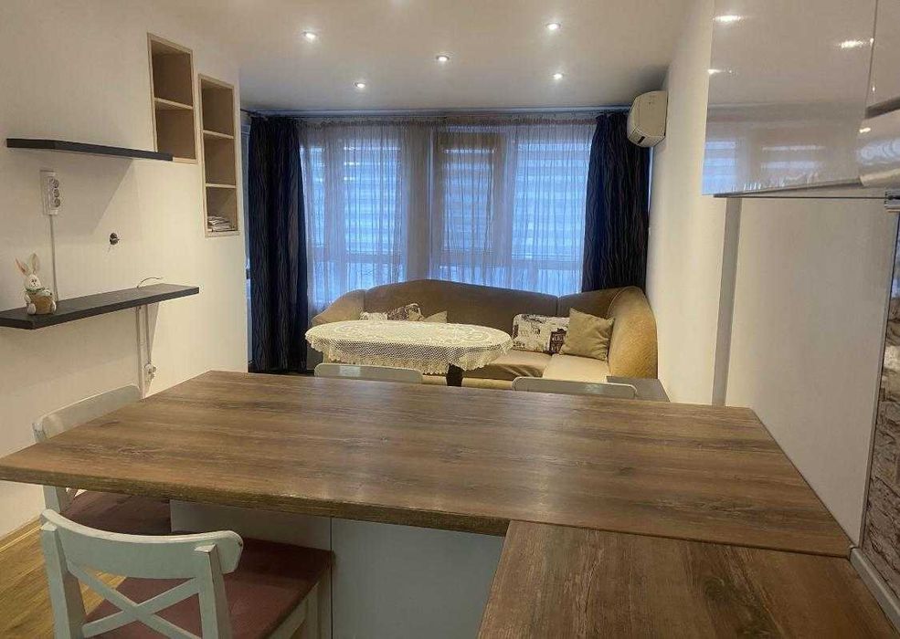 Продава се Двустаен апартамент в Варна, Цветен квартал - 64 кв.м за 2265 €/кв.м - Снимка #4