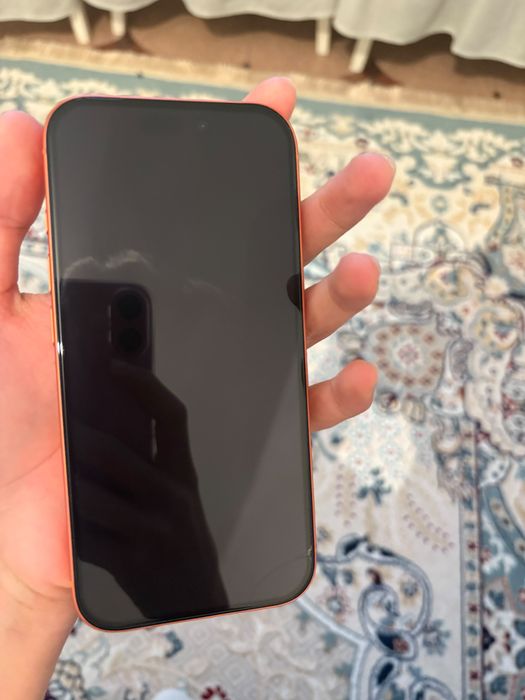 iPhone 17 Pro Orange